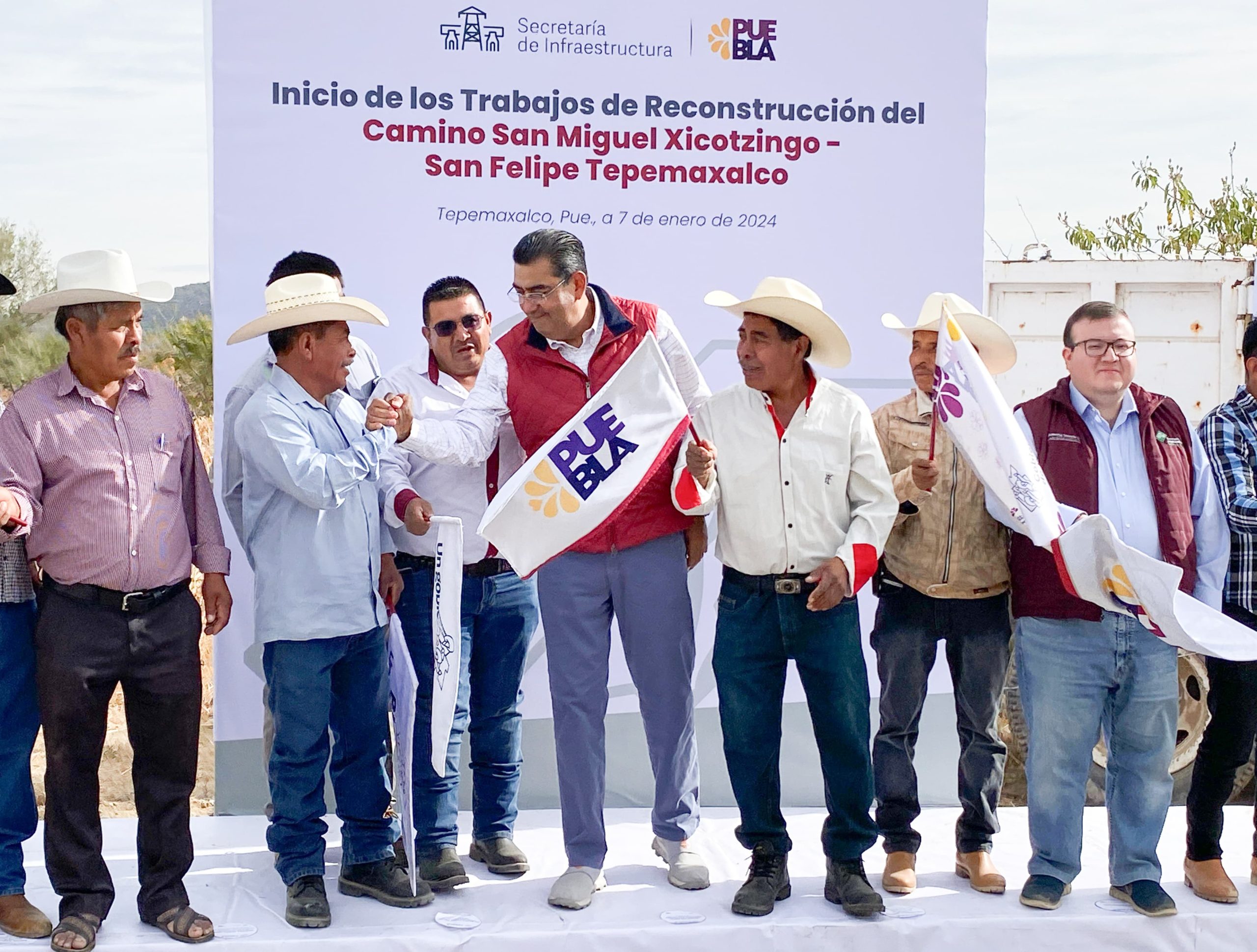 Arranca Obra Sergio Salomón En Tepemaxalco En Linea Puebla 6612